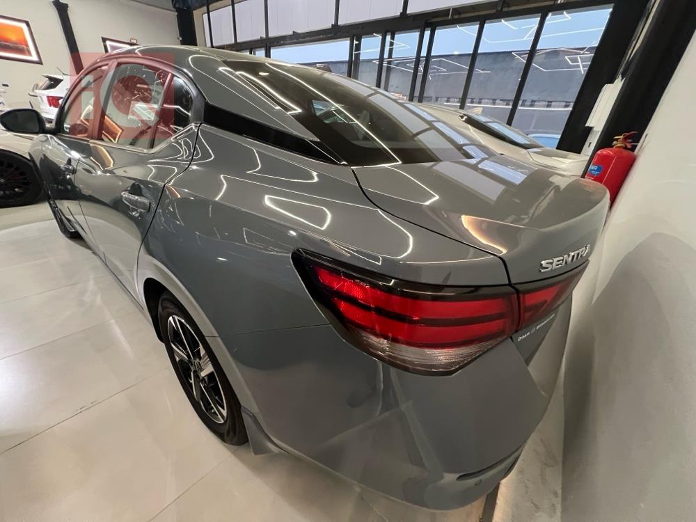 نیسان سێنترا